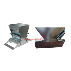 Krmítko nášlapné pro drůbež oboustranné, pozink, 20 cm-POŠKOZENO Krmítko nášlapné pro drůbež oboustranné, pozink, 20 cm-POŠKOZENO