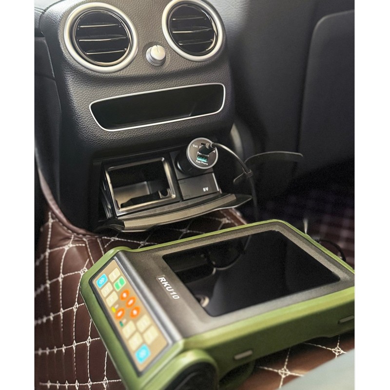 Nabíječka do auta na ultrazvukové přístroje Nabíječka do auta na ultrazvukové přístroje