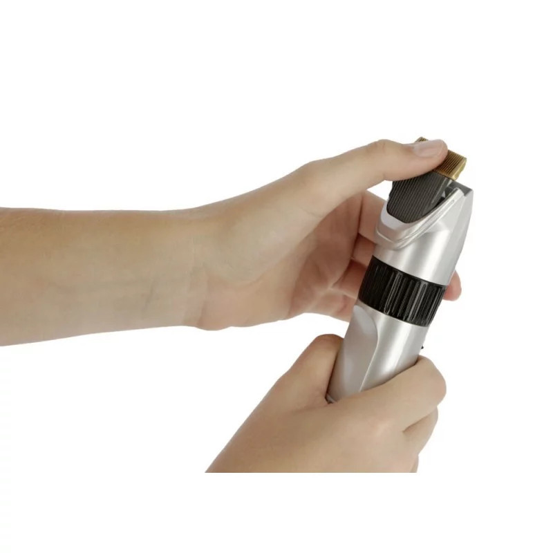 Strojek zastříhovací na psy a koně ONYX, Aku, ZÁNOVNÍ