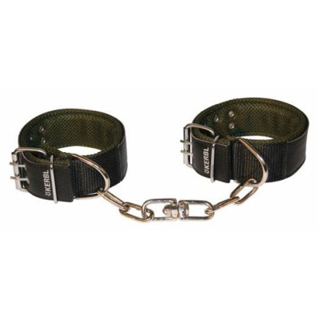 Pouta na nohy s řetězem, proti kopání krav